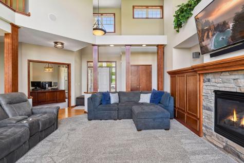 7115 County Road 10 Chaska MN 55318