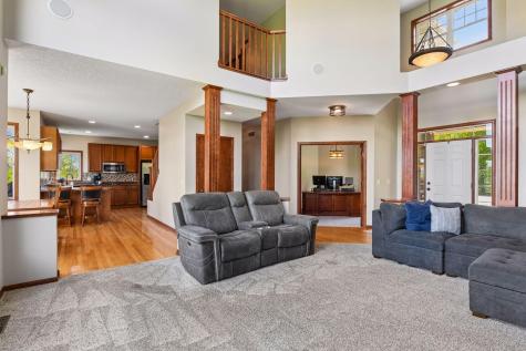7115 County Road 10 Chaska MN 55318