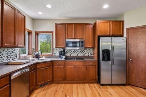 7115 County Road 10 Chaska MN 55318