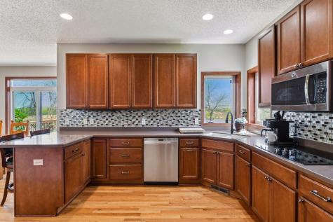 7115 County Road 10 Chaska MN 55318