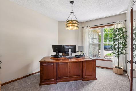 7115 County Road 10 Chaska MN 55318