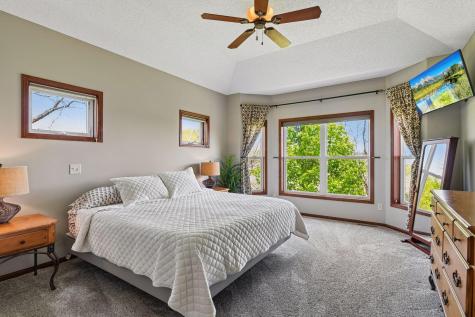 7115 County Road 10 Chaska MN 55318
