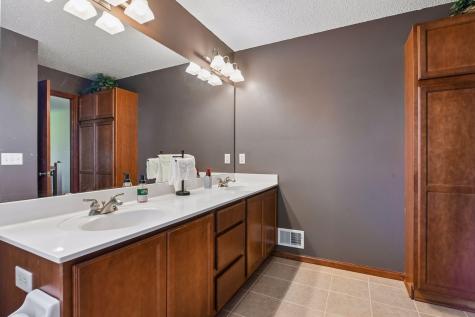 7115 County Road 10 Chaska MN 55318