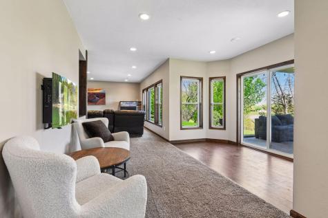 7115 County Road 10 Chaska MN 55318
