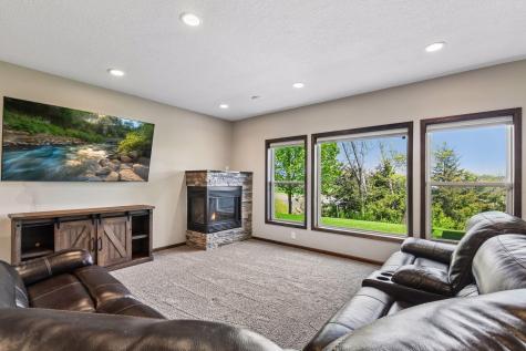 7115 County Road 10 Chaska MN 55318