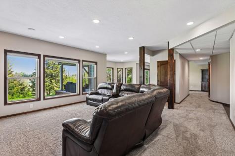 7115 County Road 10 Chaska MN 55318