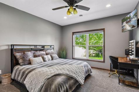 7115 County Road 10 Chaska MN 55318