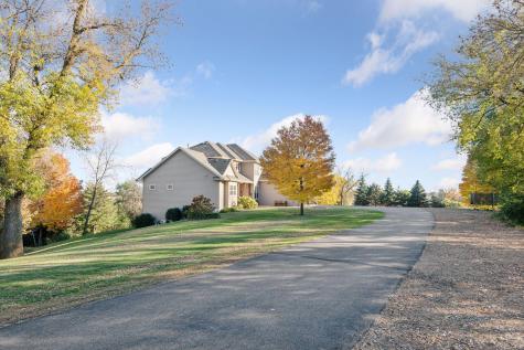 7115 County Road 10 Chaska MN 55318