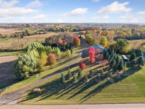 7115 County Road 10 Chaska MN 55318