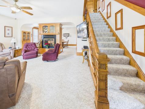 413 1st Avenue N Freeport MN 56331