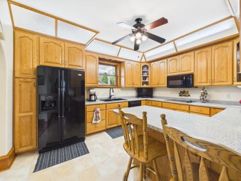 413 1st Avenue N Freeport MN 56331