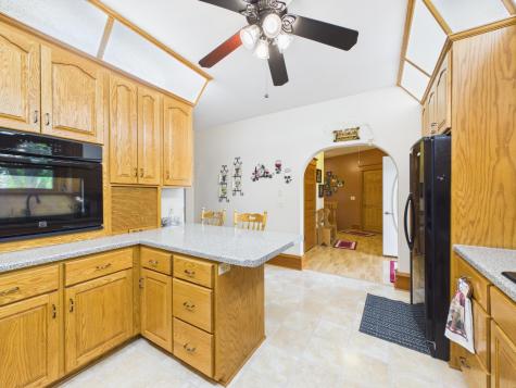 413 1st Avenue N Freeport MN 56331