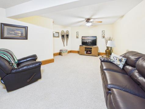 413 1st Avenue N Freeport MN 56331