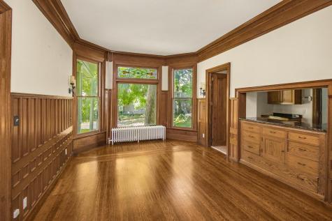 565 Holly Avenue Saint Paul MN 55102