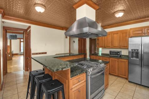 565 Holly Avenue Saint Paul MN 55102