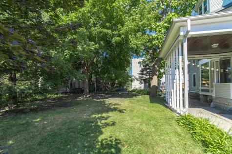 565 Holly Avenue Saint Paul MN 55102