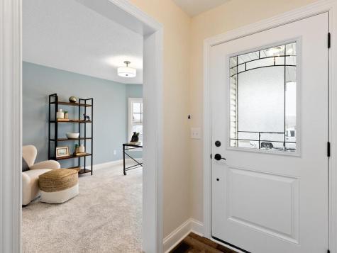 2524 Buchanan Lane S Cambridge MN 55008