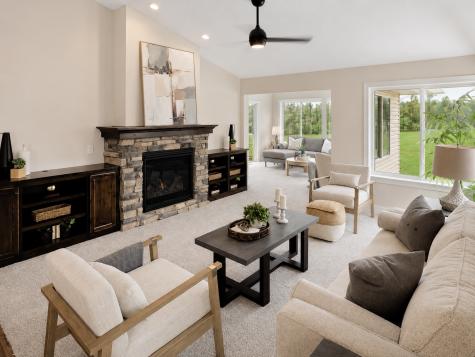 2524 Buchanan Lane S Cambridge MN 55008