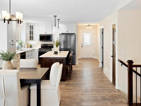 2524 Buchanan Lane S Cambridge MN 55008