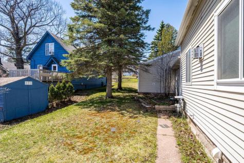 1540 N 7th Avenue E Duluth MN 55805