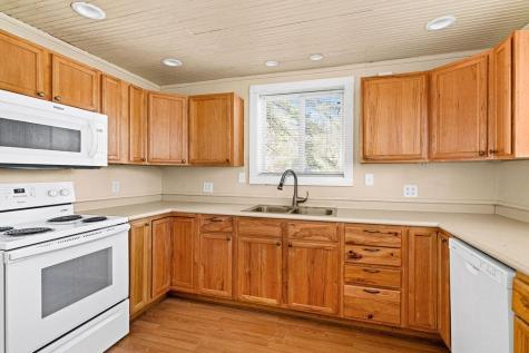 1540 N 7th Avenue E Duluth MN 55805