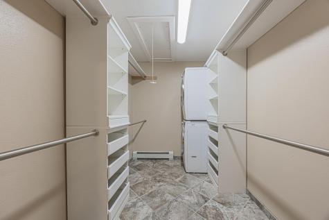 322 4th Avenue SE Hillsboro ND 58045