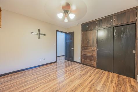 322 4th Avenue SE Hillsboro ND 58045