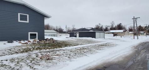 322 4th Avenue SE Hillsboro ND 58045