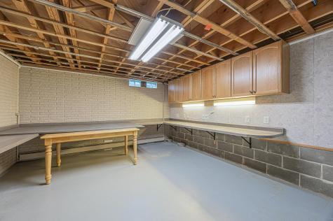 322 4th Avenue SE Hillsboro ND 58045