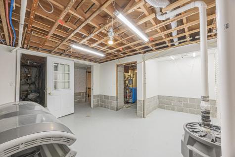 322 4th Avenue SE Hillsboro ND 58045