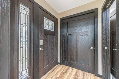 322 4th Avenue SE Hillsboro ND 58045