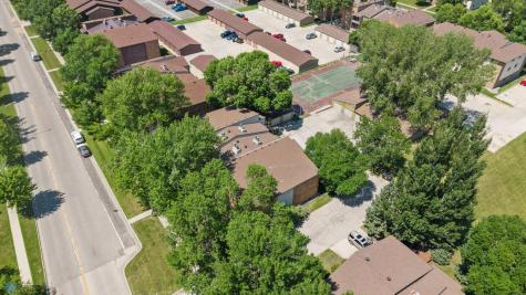 3237 17th Avenue S Fargo ND 58103