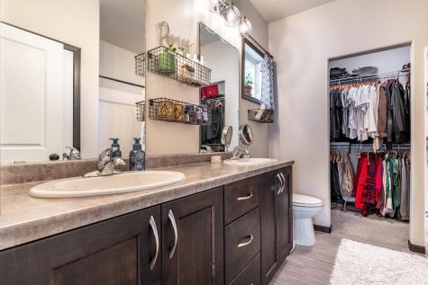 5219 11th Street W West Fargo ND 58078