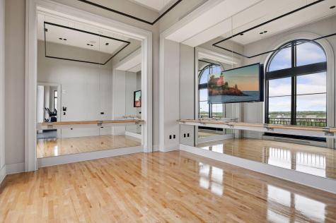 1111 W River Parkway Minneapolis MN 55415