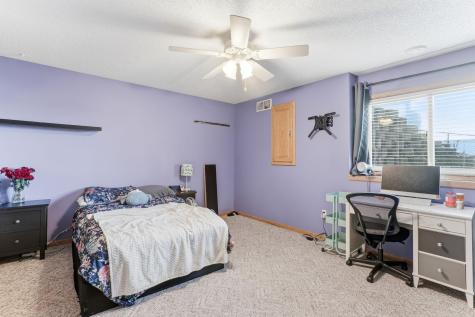 281 139th Lane NW Andover MN 55304
