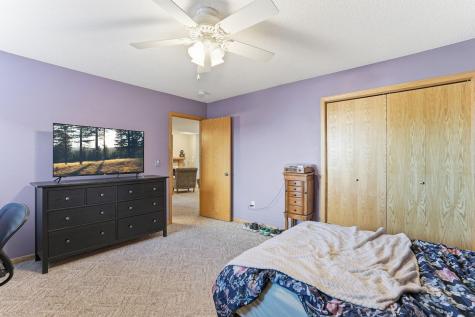 281 139th Lane NW Andover MN 55304