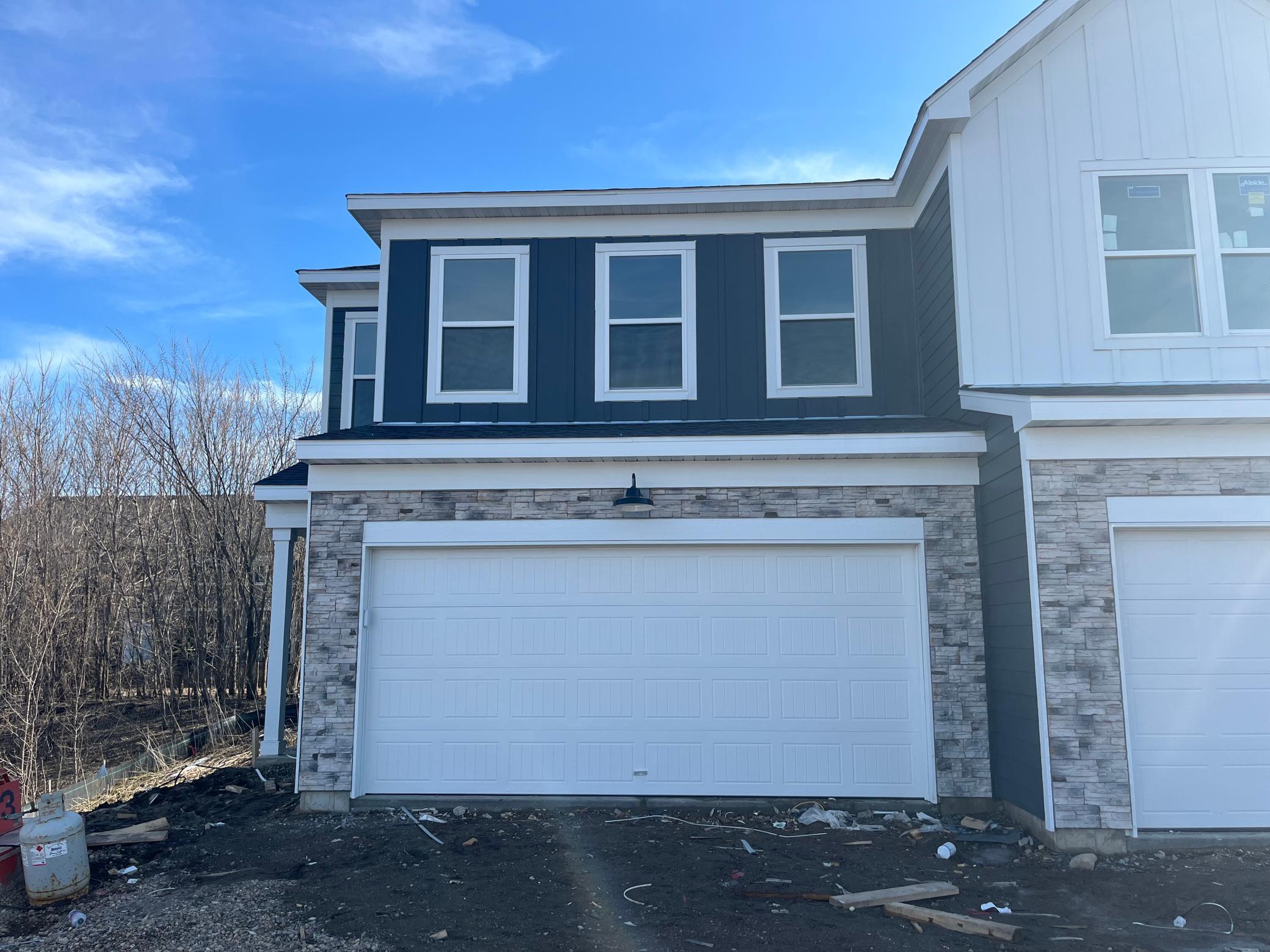 17960 Genoa Drive Lakeville MN 55044