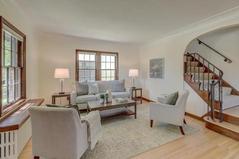 1745 Eleanor Avenue Saint Paul MN 55116