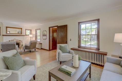 1745 Eleanor Avenue Saint Paul MN 55116