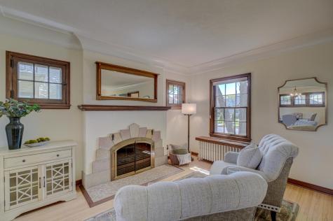 1745 Eleanor Avenue Saint Paul MN 55116