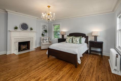 2740 W Lake Of The Isles Parkway Minneapolis MN 55416