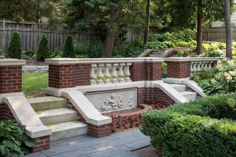 2740 W Lake Of The Isles Parkway Minneapolis MN 55416