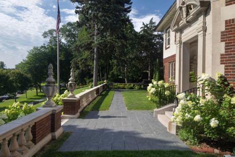 2740 W Lake Of The Isles Parkway Minneapolis MN 55416