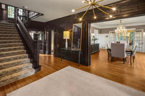 2740 W Lake Of The Isles Parkway Minneapolis MN 55416