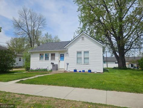 240 2nd Street SE Milaca MN 56353