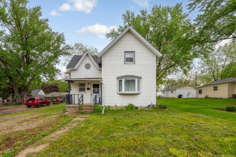 221 Beech Avenue Owatonna MN 55060