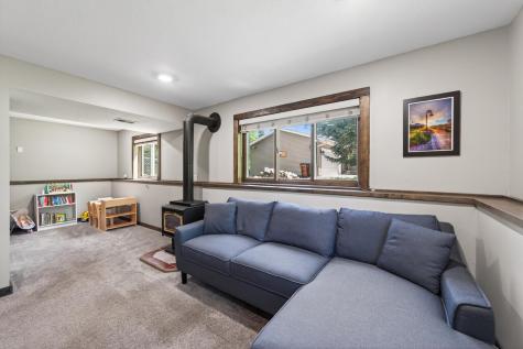61 Quant Court S Lakeland MN 55043