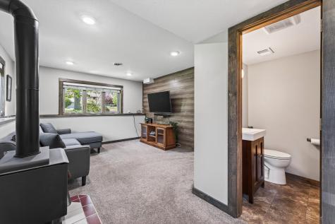 61 Quant Court S Lakeland MN 55043