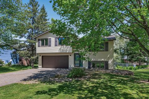 61 Quant Court S Lakeland MN 55043