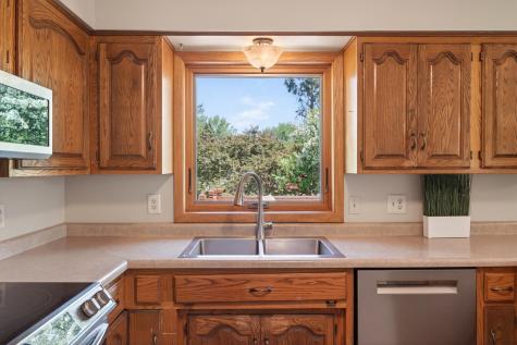 61 Quant Court S Lakeland MN 55043